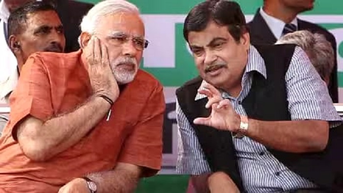 गडकरी ने गाजियाबाद-अलीगढ़ एक्सप्रेसवे की सफलता की कहानी सुनाई, पीएम मोदी भी मुस्कराए
