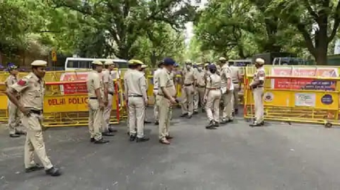 कल निजी वाहनों की नई दिल्ली में नो एंट्री, इन सड़कों पर न जाएं , ट्रैफिक एडवाइजरी देखें