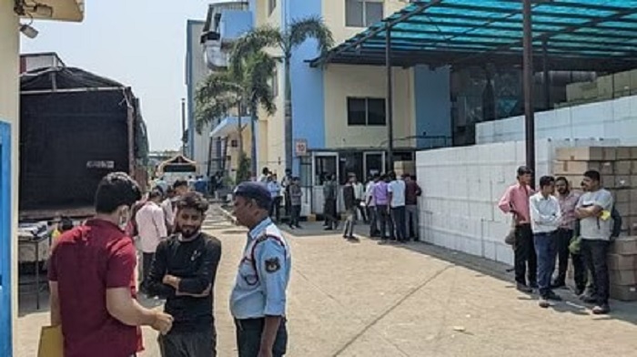 उत्तराखंड: रुद्रपुर सिडकुल की पायलट इंडस्ट्रीज कंपनी में इनकम टैक्स की टीम ने छापा मारा, कर्मचारियों में हड़कंप मचा