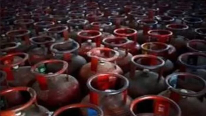 LPG सिलेंडर की नई कीमत: जून के पहले दिन राहत, सस्ता हुआ रसोई गैस सिलेंडर, जानें नए रेट
