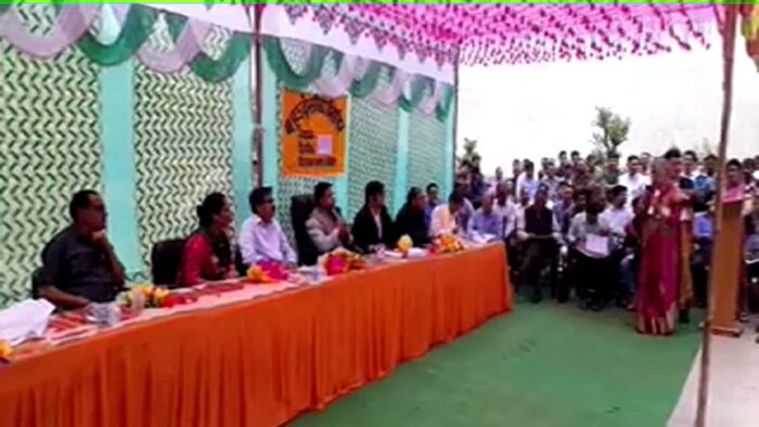 गैरसैंण खंसर घाटी में जिलाधिकारी हिमांशु खुराना की अध्यक्षता में बहुउद्देश्यीय शिविर का आयोजन किया गया , जिलाधिकारी ने सुनीं समस्याएं