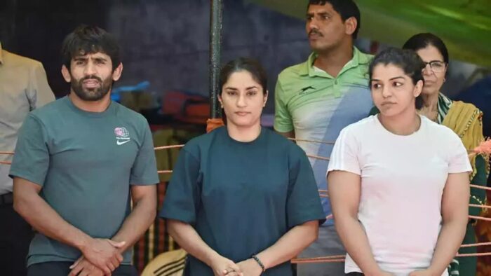 अमित शाह से मिले आंदोलनकारी पहलवान, बृजभूषण शरण पर कार्रवाई की मांग