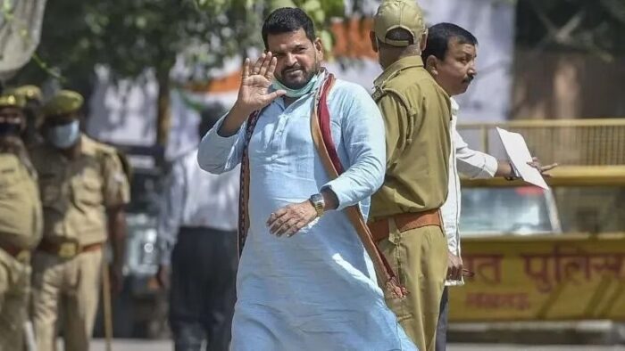 पहलवानों का विरोध: बृजभूषण के खिलाफ 1000 पन्नों की चार्जशीट दाखिल, सुनवाई 1 जुलाई को