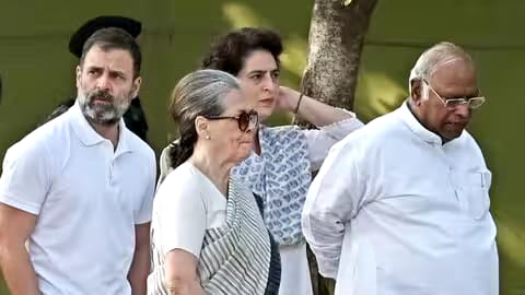 नेताओं की खींचतान से परेशान कांग्रेस ,राहुल-खरगे अनबन खत्म करने का बीड़ा उठायेंगे