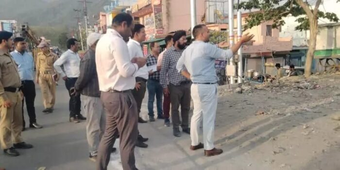 26 जून से 28 जून तक होने वाले जी-20 सम्मेलन की तैयारियों में जुटा टिहरी प्रशासन, जिलाधिकारी ने निरीक्षण किया