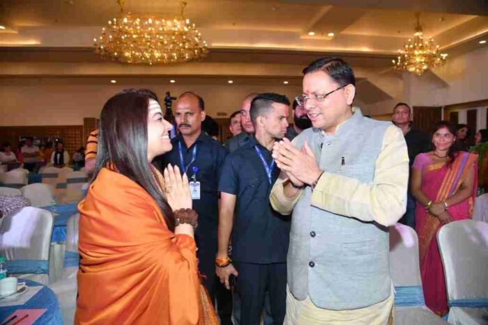 उत्तराखंड : विभिन्न क्षेत्रों में उत्कृष्ट प्रदर्शन करने वाली महिलाओं को सीएम ने शक्ति पुरस्कार 2023 से सम्मानित किया