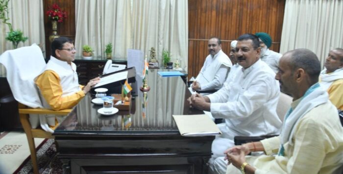 भारतीय किसान यूनियन के एक प्रतिनिधिमंडल ने सीएम धामी से मुलाकात की