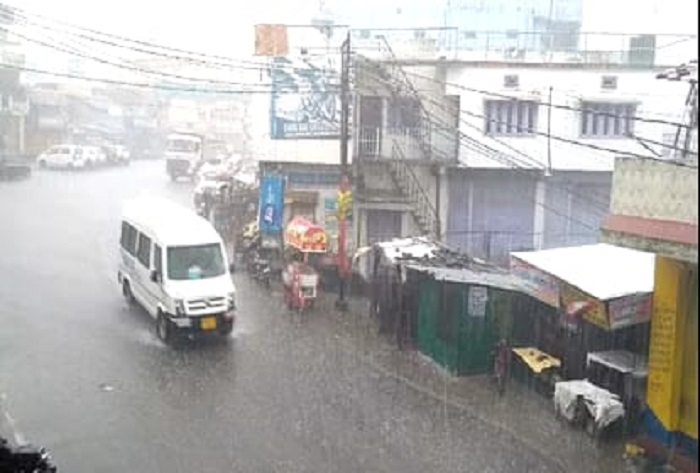 उत्तराखंड : छह जिलों में अगले चार दिनों तक भारी बारिश का अनुमान, येलो अलर्ट जारी