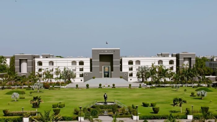 गोधरा ट्रेन हत्याकांड: गुजरात उच्च न्यायालय ने आरोपी हसन अहमद चरखा को 15 दिन की पैरोल दी