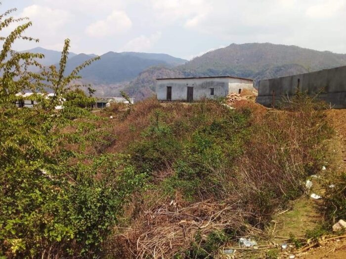 रिखणीखाल में सरकारी भवन 10 साल पहले बनकर तैयार हो चुका है मगर अब तक नहीं हुआ हैंडओवर