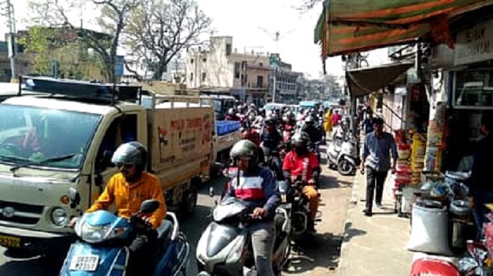 देहरादून: सरकार नए आढ़त बाजार के लिए 7.7 हेक्टेयर भूमि निःशुल्क उपलब्ध कराएगी, कैबिनेट ने पटेल नगर में स्थानांतरण को मंजूरी दी