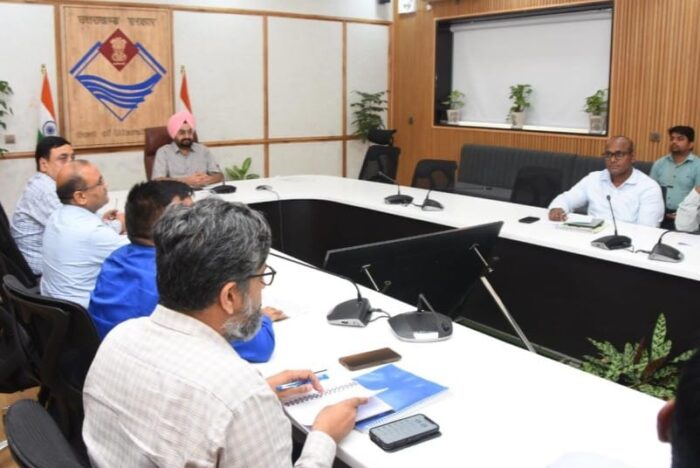 युवा महोत्सव-2023 की तैयारियों को लेकर सीएस ने की बैठक