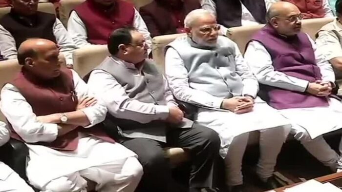 बीजेपी संसदीय बैठक: पीएम मोदी बोले- आज तक नहीं देखा इतना दिशाहीन विपक्ष