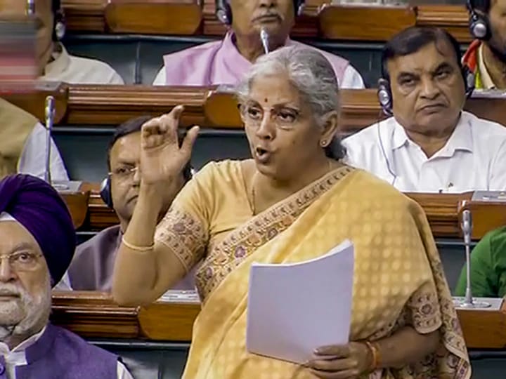 आप लोगों को सपने दिखाते हैं, हम सपने सच करते हैं: अविश्वास प्रस्ताव पर बहस के दौरान निर्मला सीतारमण