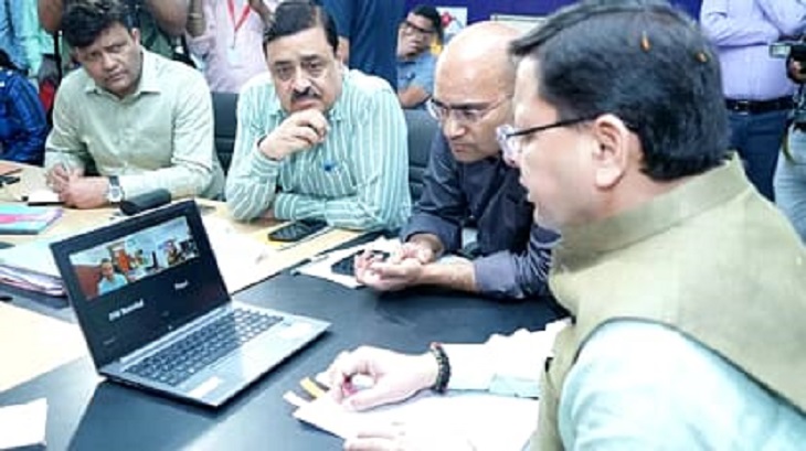 उत्तराखंड मौसम: सीएम धामी ने अधिकारियों से आपदा की स्थिति के बारे में पूछा, मौसम अच्छा रहा तो आज हवाई यात्रा करेंगे