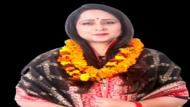 खानपुर विधायक उमेश शर्मा की पत्नी को बसपा से बर्खास्त कर दिया गया है! अनुशासनहीनता और पार्टी विरोधी गतिविधियों का आरोप