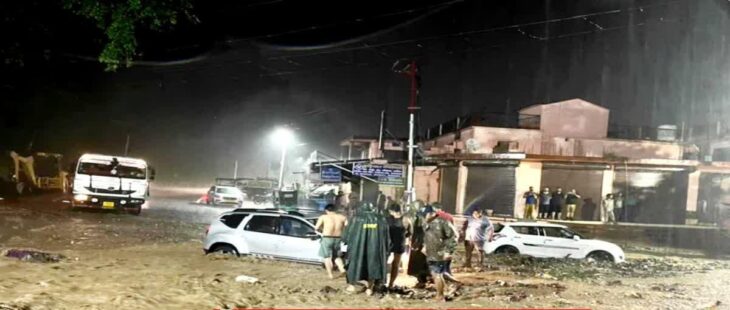 उत्तराखंड में 23 और 24 अगस्त को भारी बारिश का अनुमान है, रेड सिग्नल जारी किया गया है