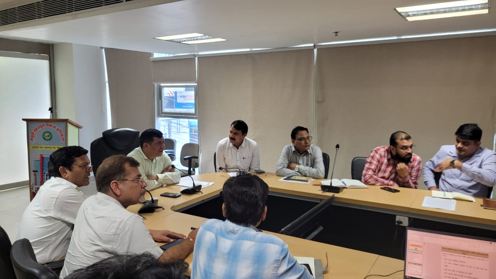 MDDA Vice Chairman reviews various schemes and works of the Authority