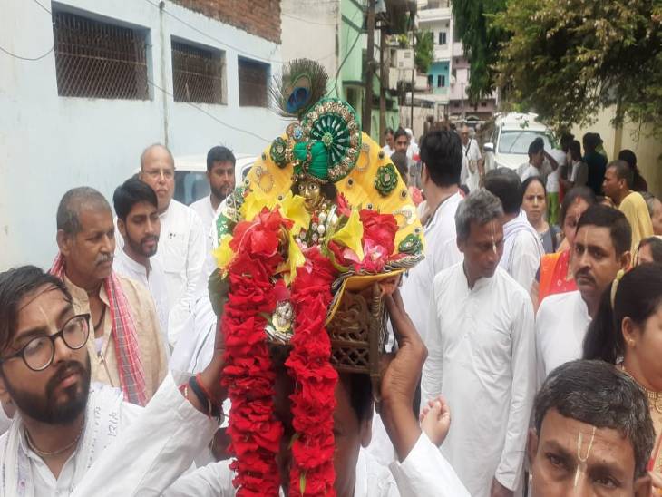 Kanhaiya's procession in Lansdowne