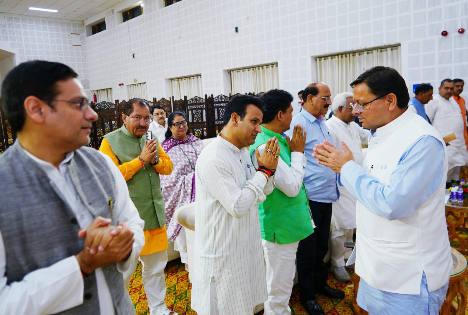 CM participated in the meeting of BJP Legislature Party
