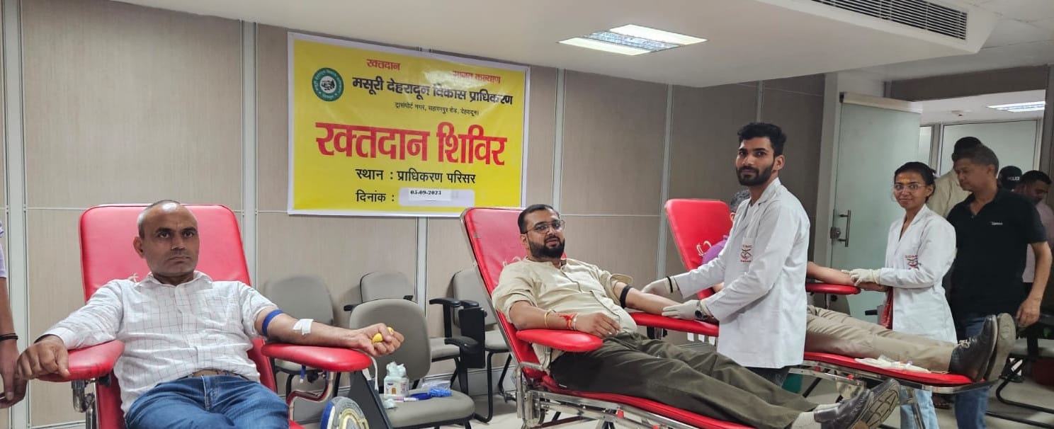 Blood donation camp organized in MDDA on the initiative of Vice President