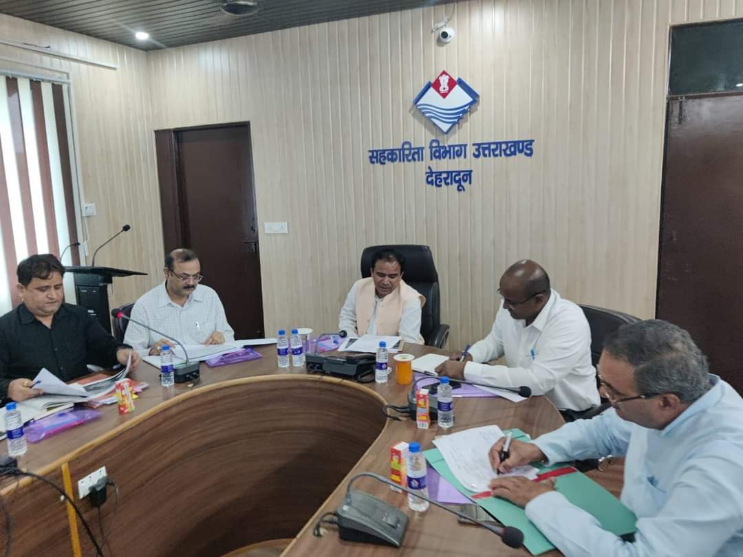  Under the Cooperative Farmers Welfare Scheme, Rs 412 crore was given to 64866 people in 5 months at zero percent interest.