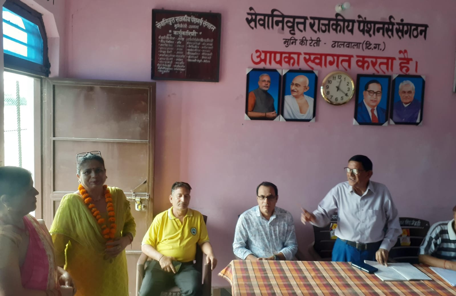 If the shortcomings of Golden Card are not removed, pensioners will protest