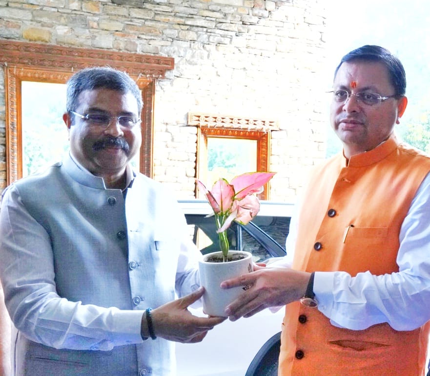 Union Minister Dharmendra Pradhan met CM