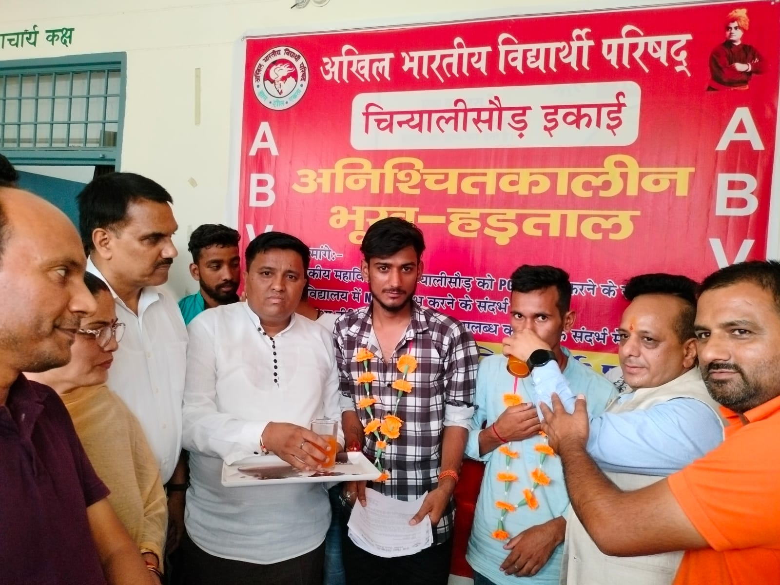 Ten days long fast unto death ends with demands