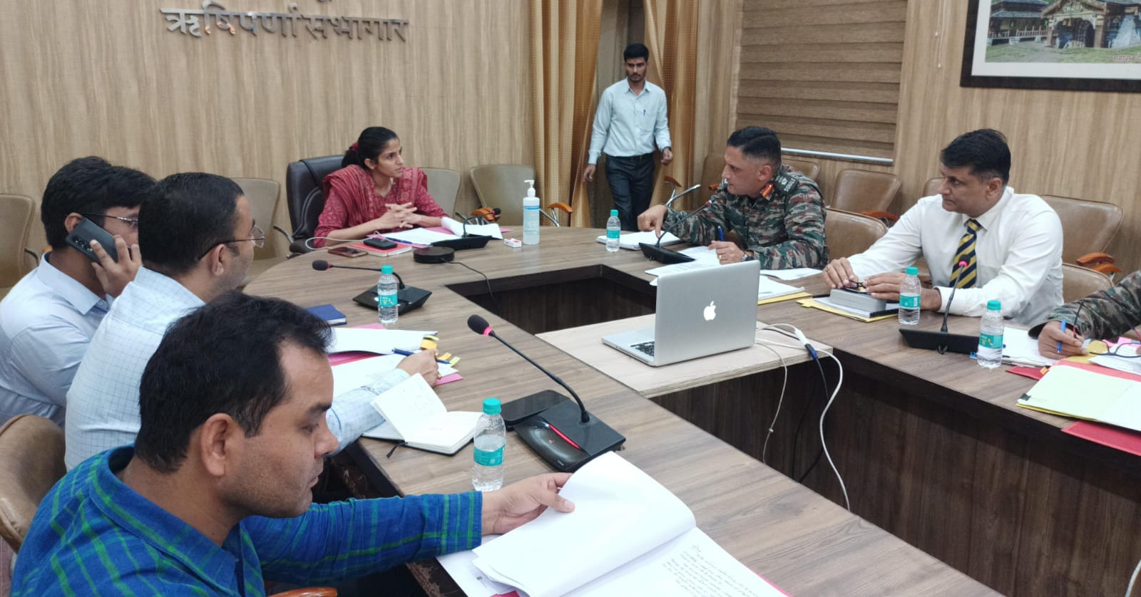 Meeting held regarding implementation of demarcation development plans of army land