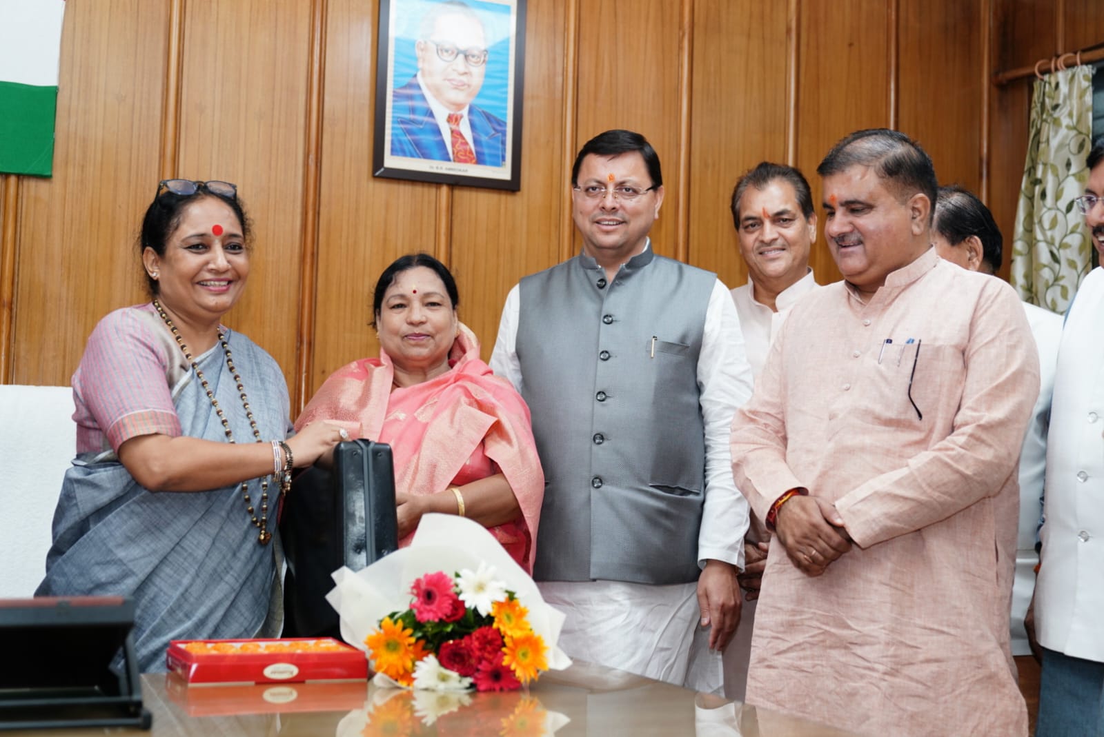 CM Dhami participated in the swearing-in ceremony of newly elected MLA Parvati Das.