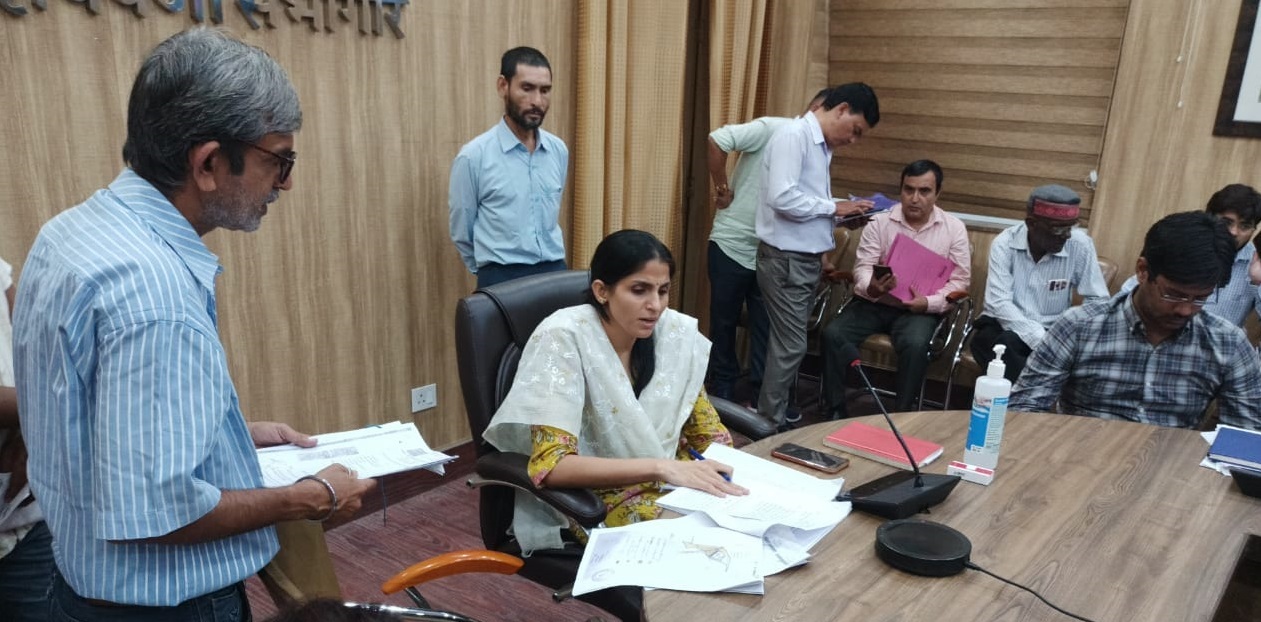 DM listened to public complaints