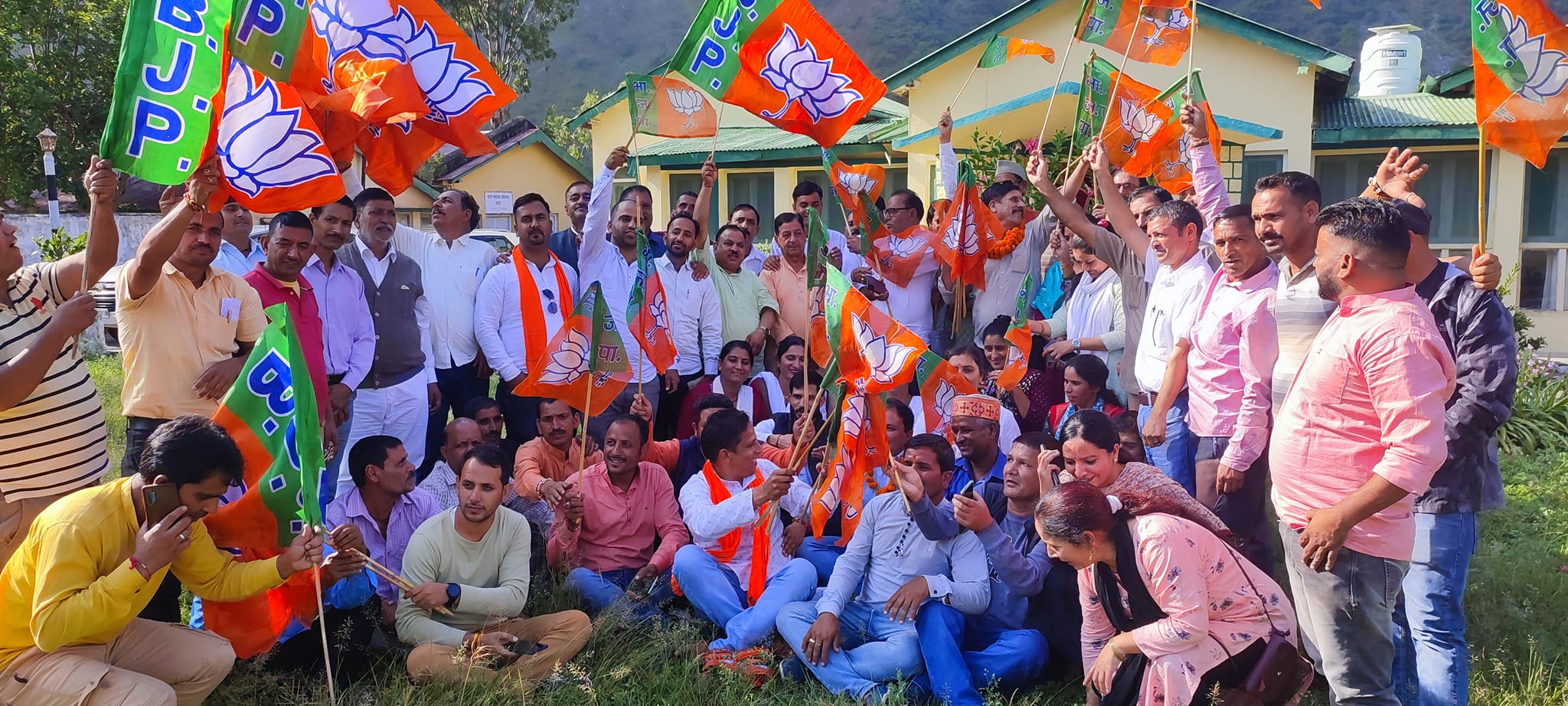 BJP workers full of enthusiasm regarding District Panchayat by-election