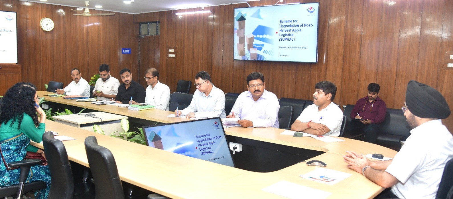 Meeting for planning for post-harvest apple storage and transit upgradation