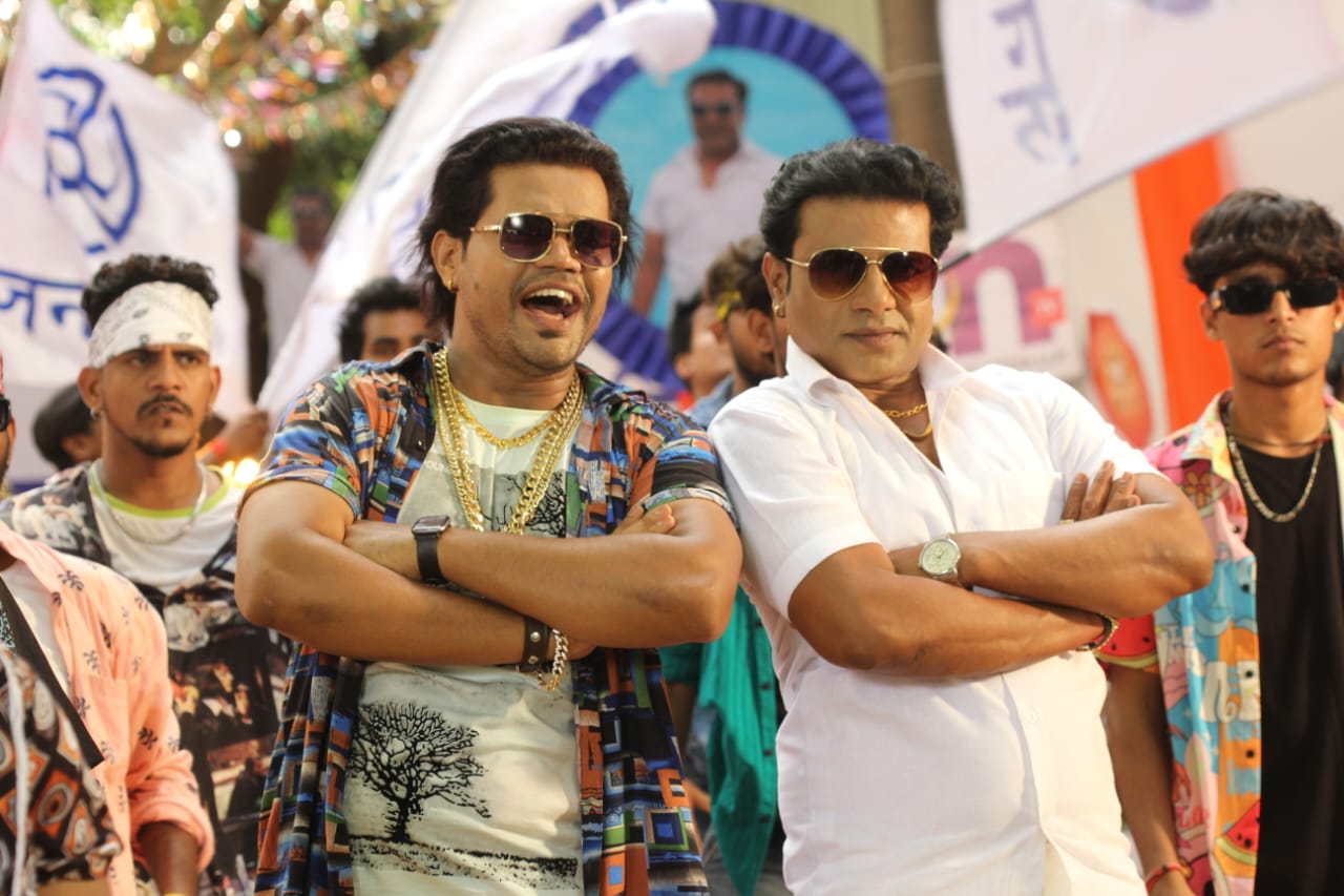 Promotional song of action film 'Dhaak' will remind of famous Ganesh Utsav songs