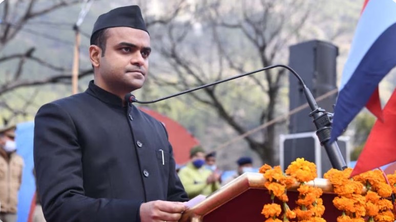 DM gives green signal to mountain biking cycle rally