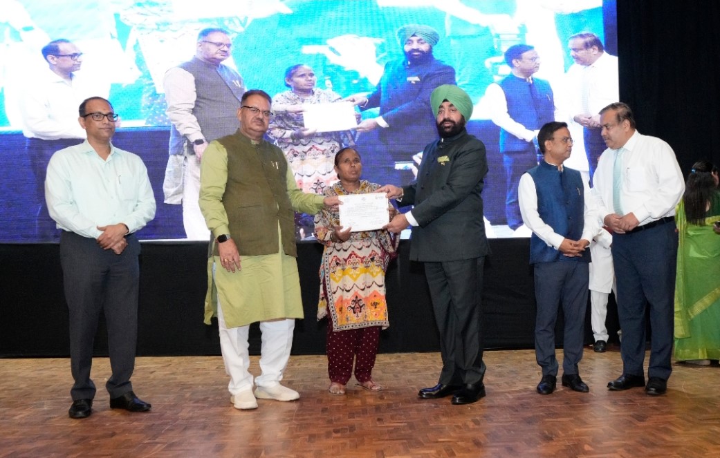 Awareness workshop organized on the use of single use plastic and its side effects at Raj Bhavan