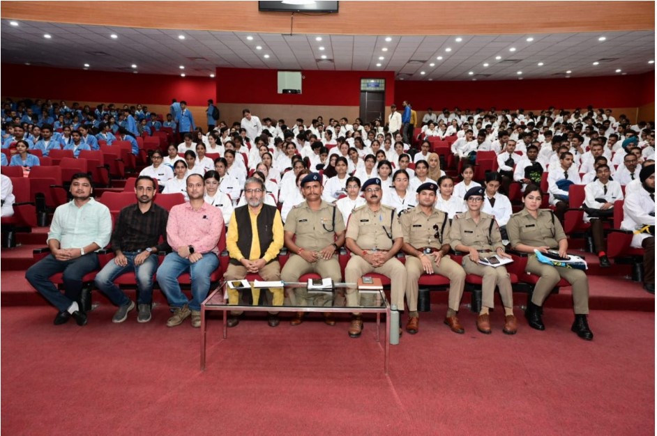 Police shared information between MBBS and paramedical students