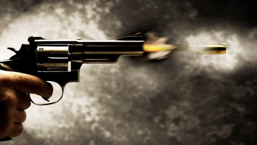 Two policemen suspended in firing from country made pistol