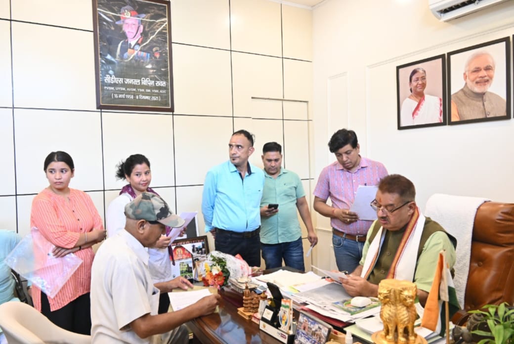 Cabinet Minister Ganesh Joshi listened to the problems of the complainants from different parts of the state.