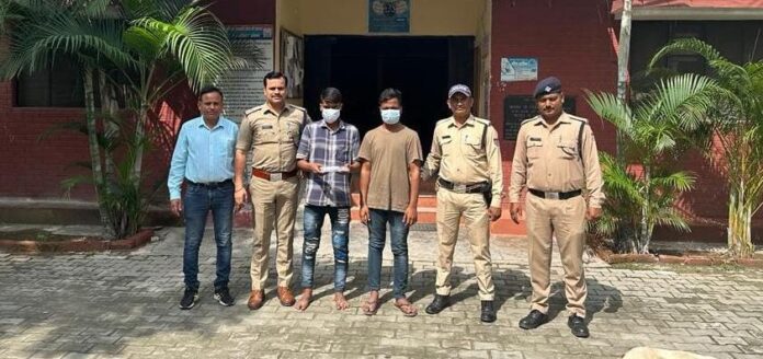 Accused of robbing an elderly woman and a goldsmith arrested