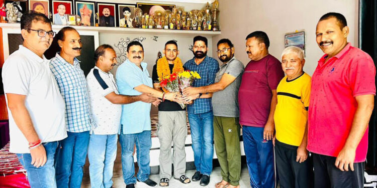 Former chief's son welcomed on being selected for the post of lieutenant