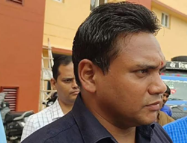 Health Secretary inspected hospitals