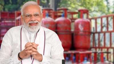 Afraid of opposition unity, Modi government reduced LPG cylinder prices: Mathuradatta Joshi