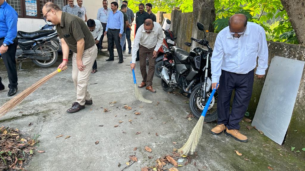  Cleanliness campaign conducted on Gandhi Jayanti at Registration Headquarters Mianwala