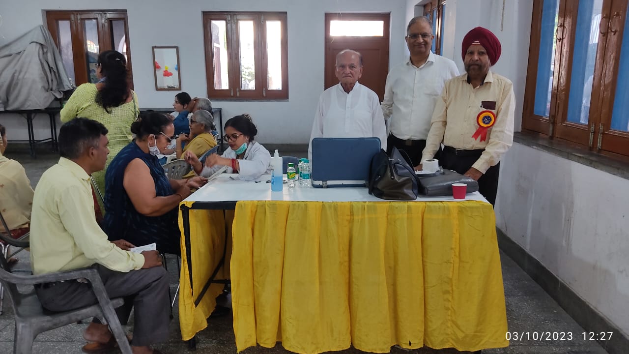 181 patients examined in the eye camp of Doon Sikh Welfare Society