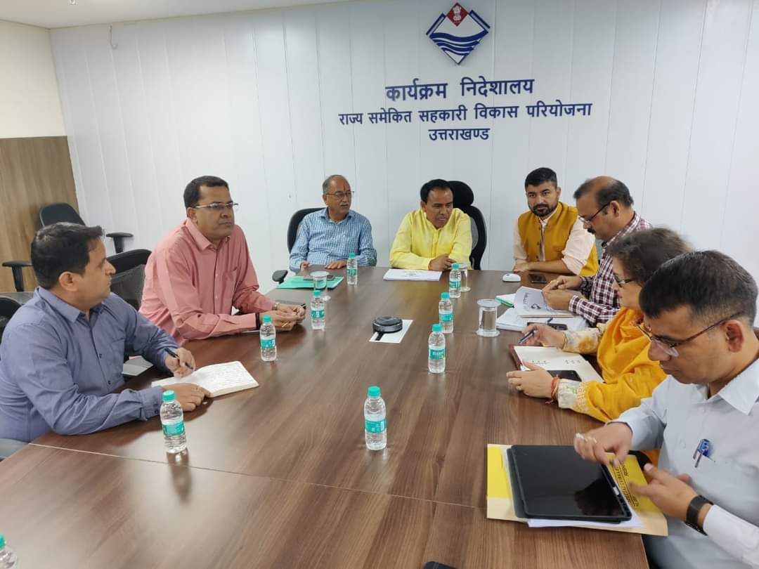Officials made micro profit plans to rescue the committees from losses.
