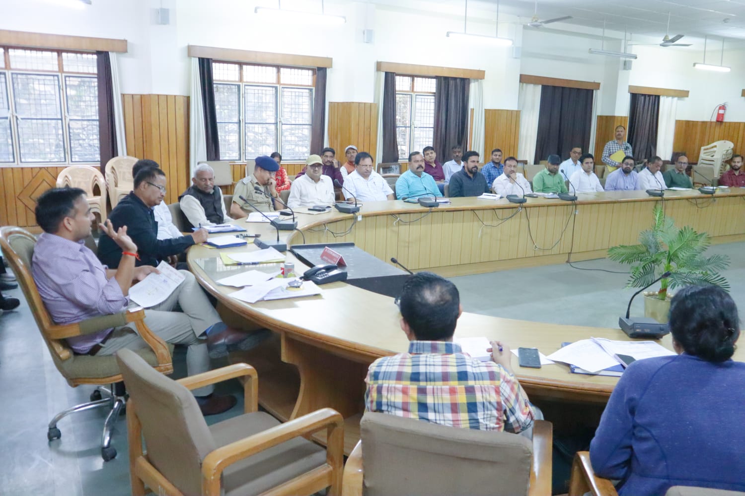 DM listened to people's problems in Janata Milan program