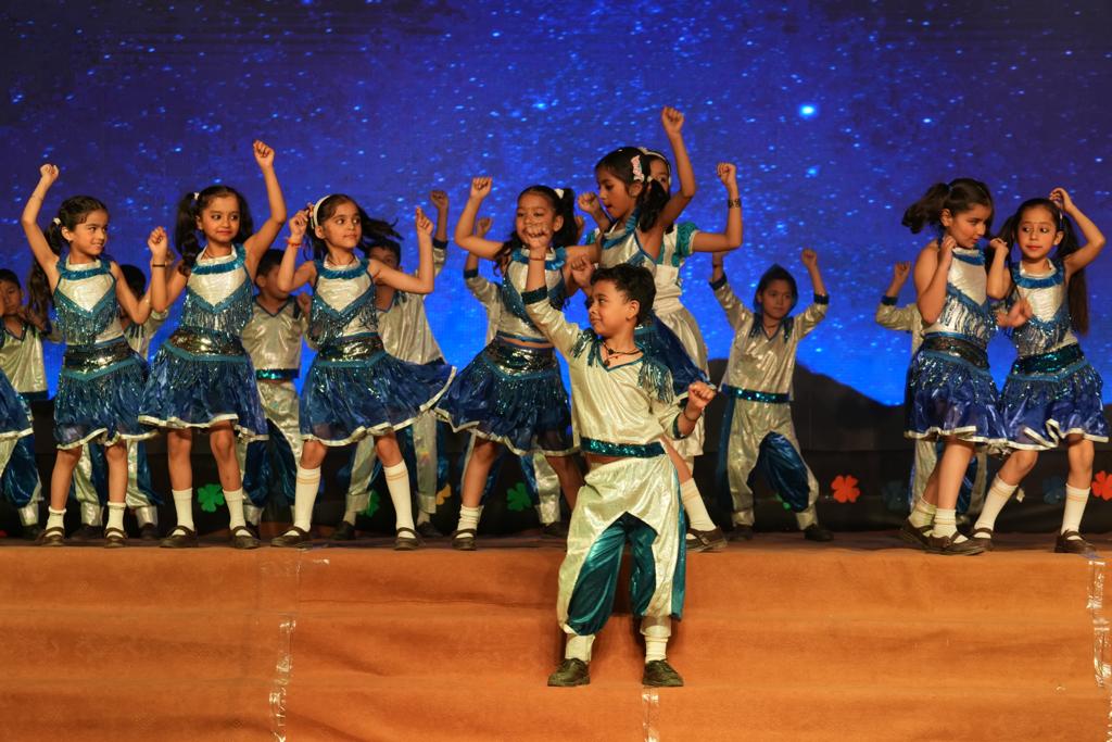 Cultural presentations were celebrated in the annual function of Acacia Public School.