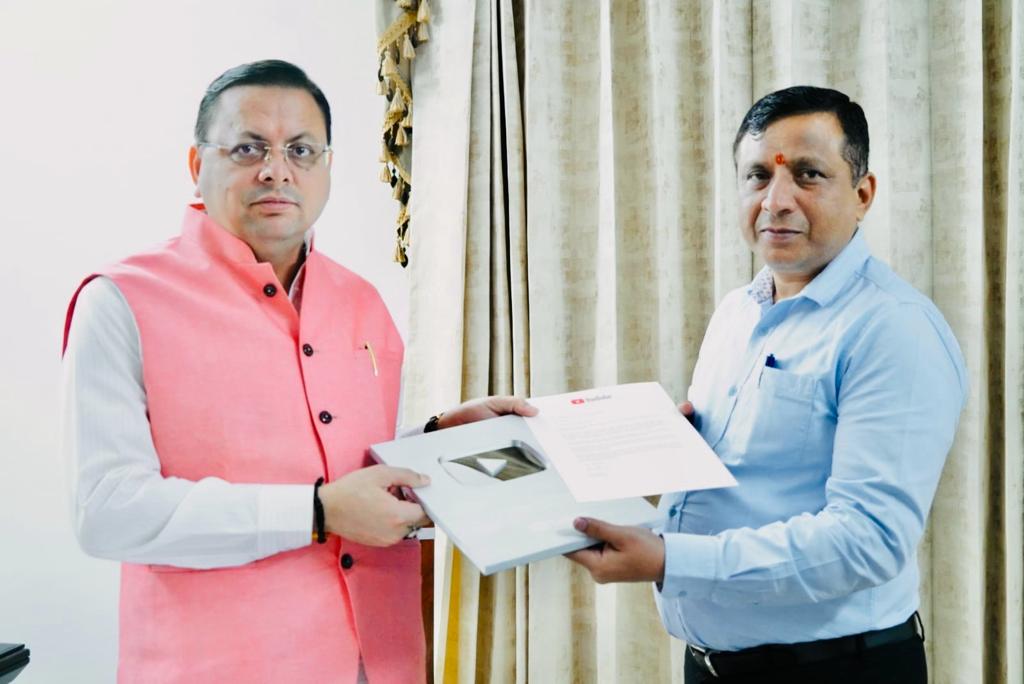 Social media is a better platform for promoting public welfare schemes